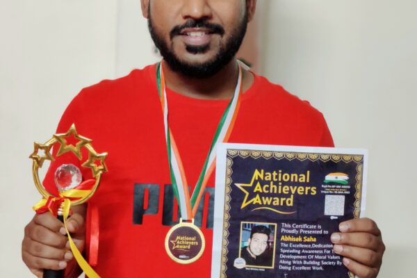 Abhishek Shah honored with National Achievers Award 2023